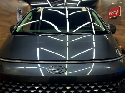 Установка лобового стекла Hyundai Staria 2020-
