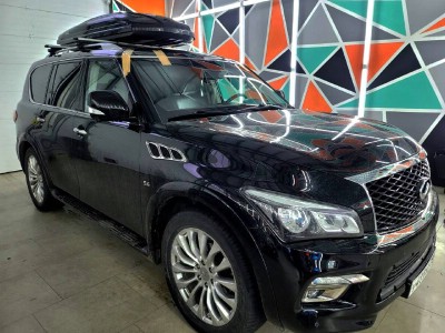 Установка лобового стекла Infiniti QX80 -