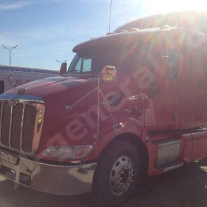 Установка автостекла Kenworth Conventional T2000 PeterbiIt 387