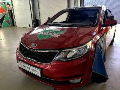 Установка лобового стекла Kia Rio III 2010-2017