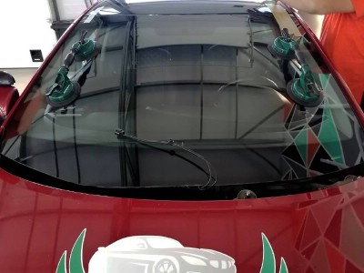 Установка лобового стекла Kia Rio III 2010-2017