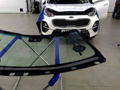 Установка лобового стекла Kia Sportage IV 2015-2022