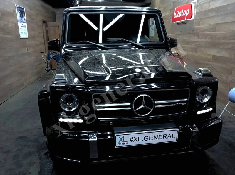 Установка автостекла Mercedes-Benz W463 2012-