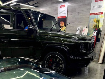 Установка лобового стекла Mercedes G63 -