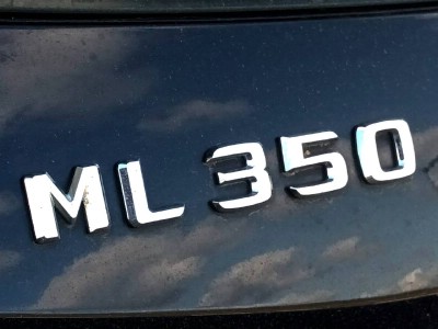 Установка лобового стекла Mercedes-Benz ML W166 2011-2015