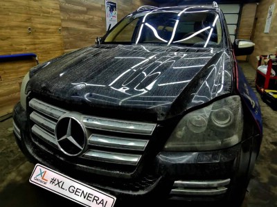 Установка лобового стекла Mercedes W164 2005-2010