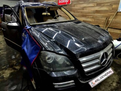 Установка лобового стекла Mercedes W164 2005-2010