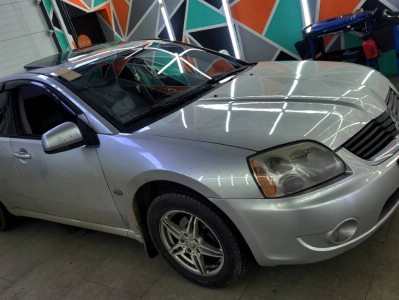 Установка лобового стекла Mitsubishi Galant 2006-2008