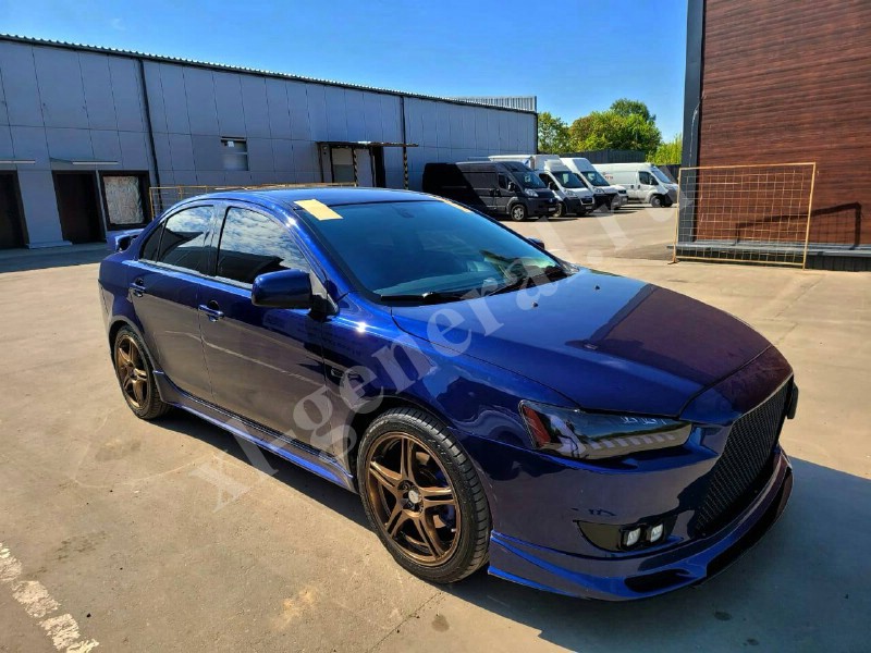 Установка лобового стекла Mitsubishi Lancer 10 2007-