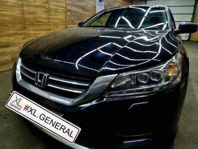 Установка лобового стекла Honda Accord 2012-2019