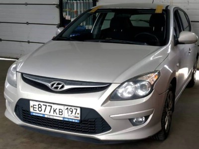 Установка лобового стекла Hyundai i30 -