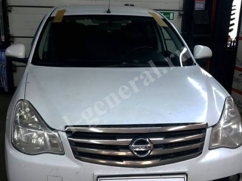 Установка автостекла Nissan Almera G15 -