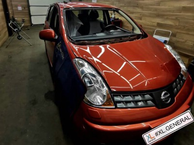 Установка лобового стекла Nissan Note 2005-