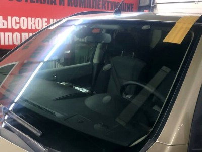 Установка лобового стекла Nissan X-Trail T31 2007-2015