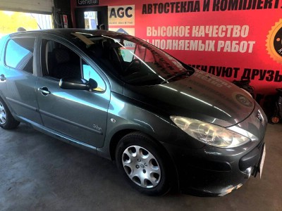 Установка автостекла Peugeot