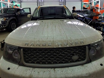 Установка лобового стекла Range Rover Sport l320 -