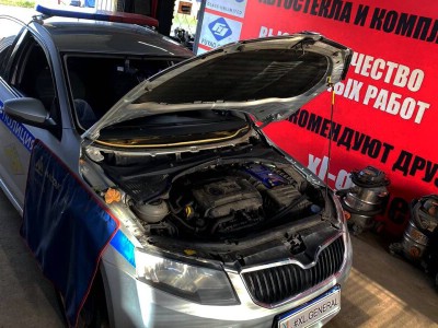 Установка лобового стекла Skoda Octavia A7 2013-2020