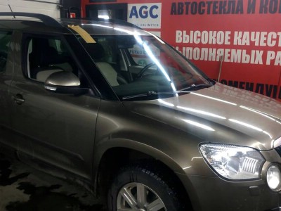 Установка лобового стекла Skoda Yeti Suv 2009-