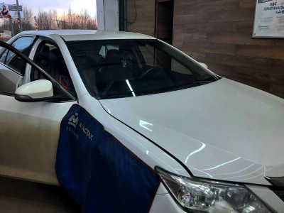 Установка лобового стекла Toyota Camry V50 -