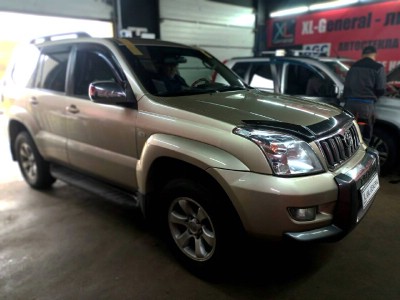 Установка автостекла Toyota Landcruiser Prado 120 -