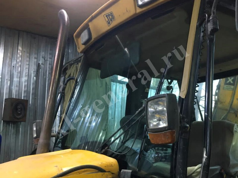 Установка стекла на спецтехнику Экскаватор-погрузчик JCB 3CX -