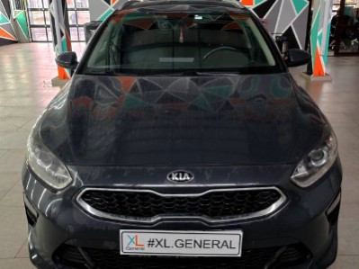 Установка заднего стекла Kia Ceed III wgn 2018-