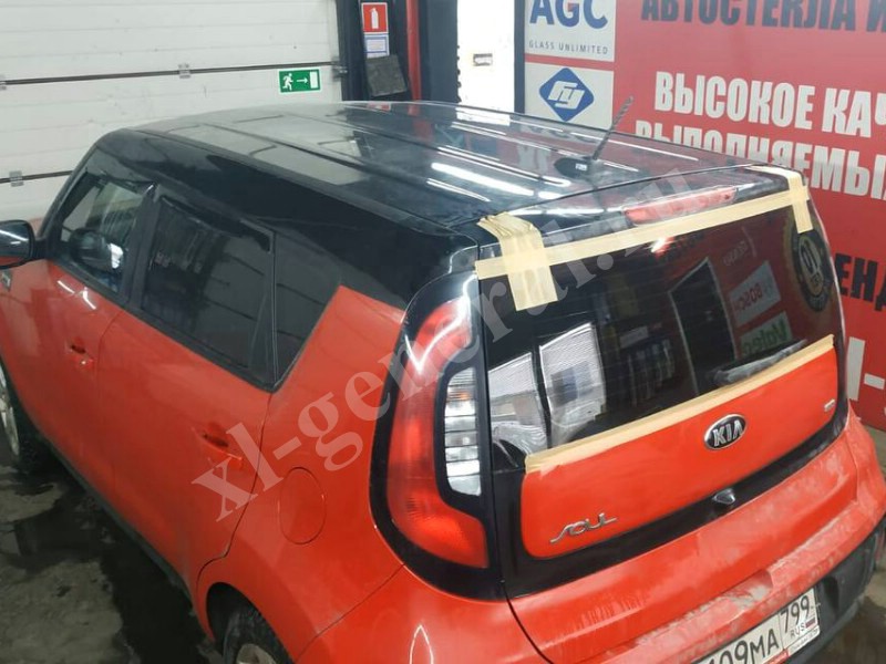 Установка лобового стекла Kia Soul 2014-2019